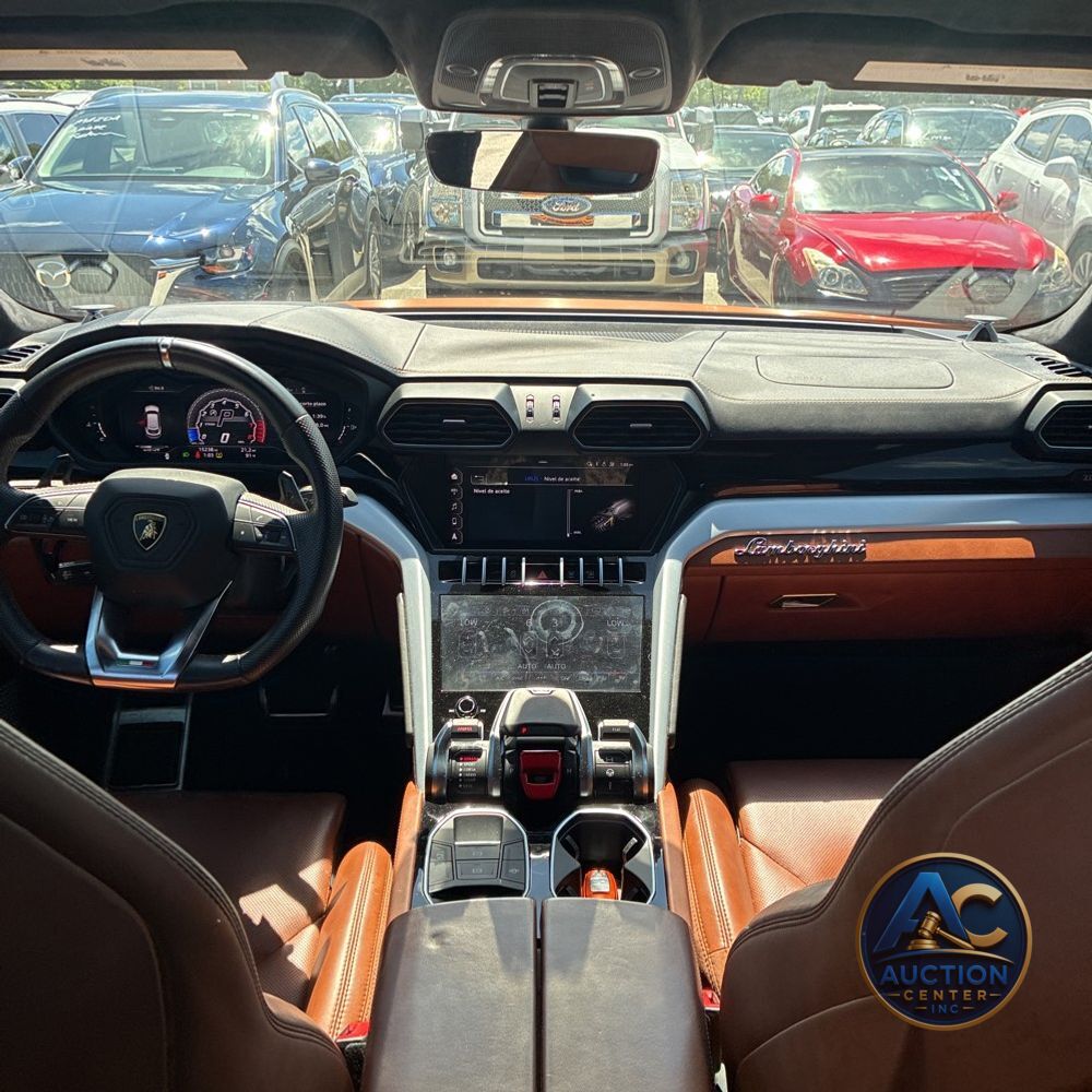 2019 Lamborghini Urus