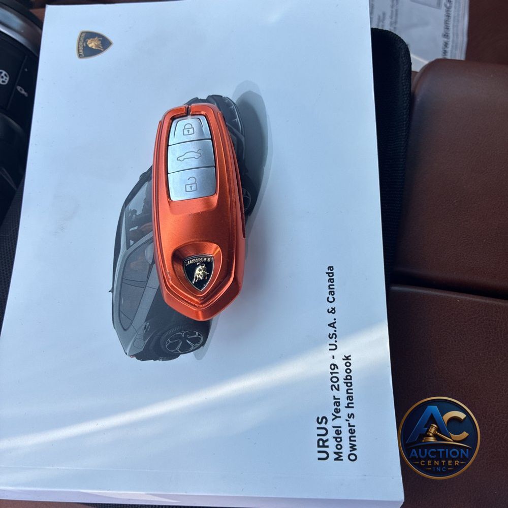 2019 Lamborghini Urus
