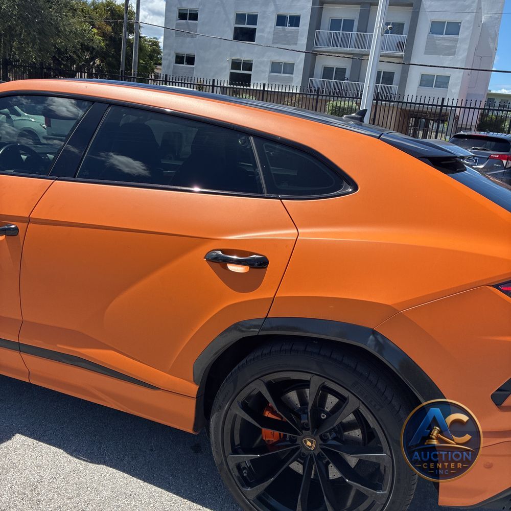 2019 Lamborghini Urus