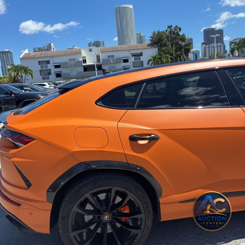 2019 Lamborghini Urus