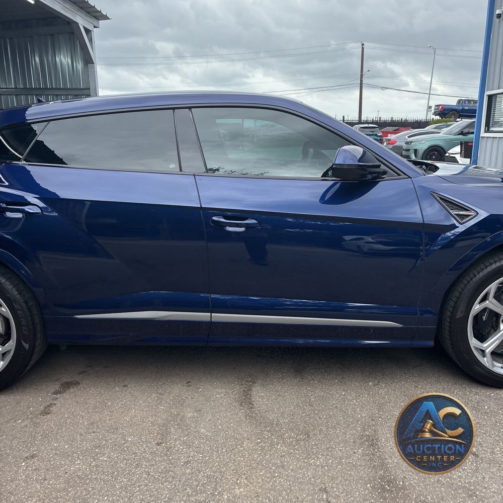 2020 Lamborghini Urus