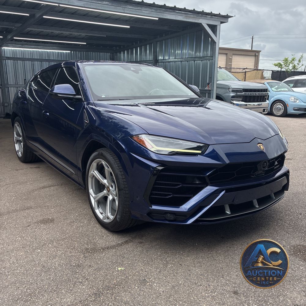 2020 Lamborghini Urus