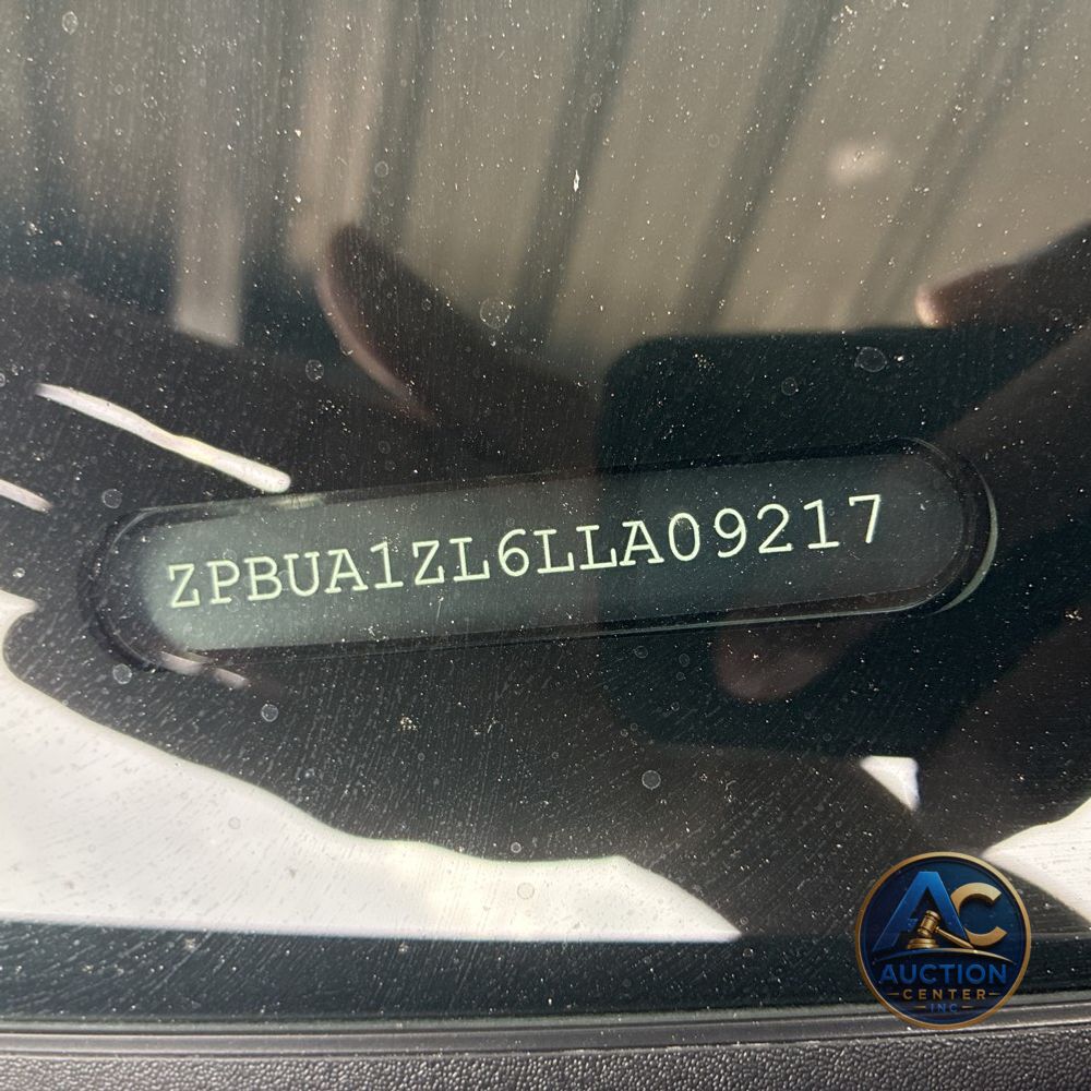 2020 Lamborghini Urus