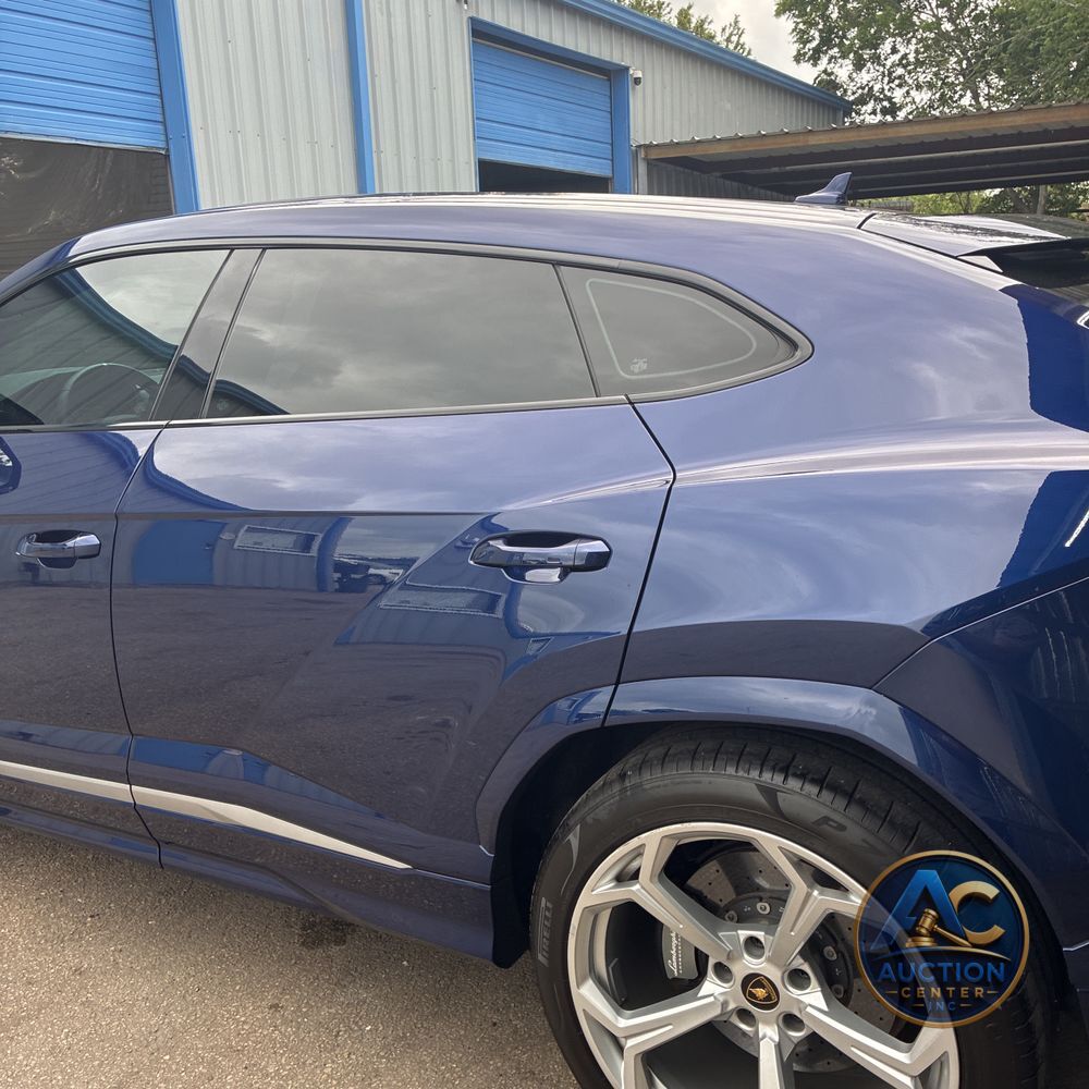 2020 Lamborghini Urus