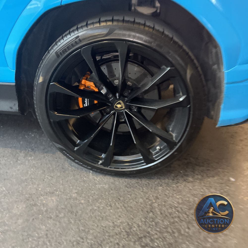 2019 Lamborghini Urus