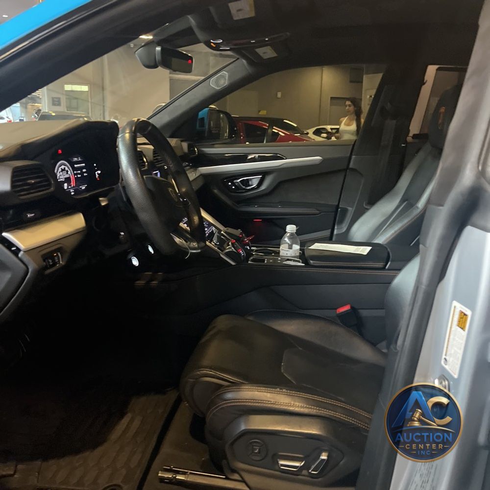 2019 Lamborghini Urus