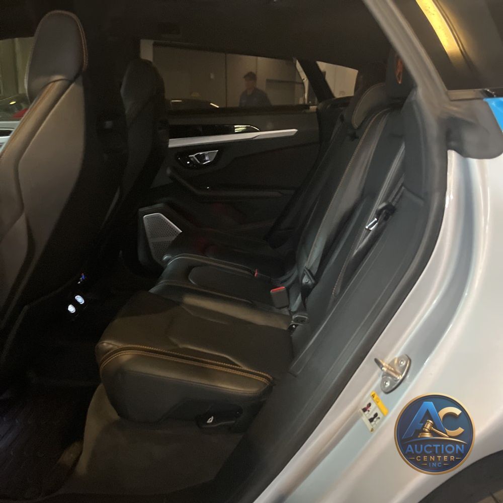2019 Lamborghini Urus
