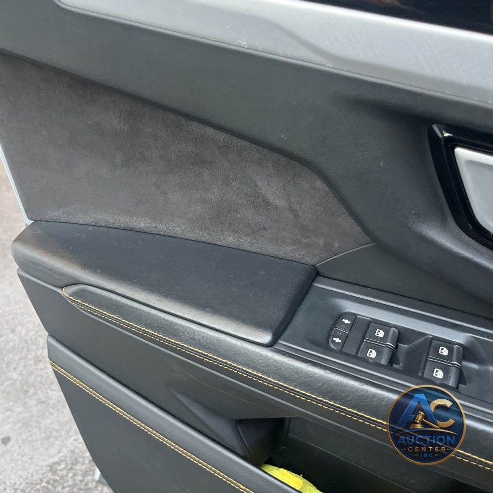 2019 Lamborghini Urus