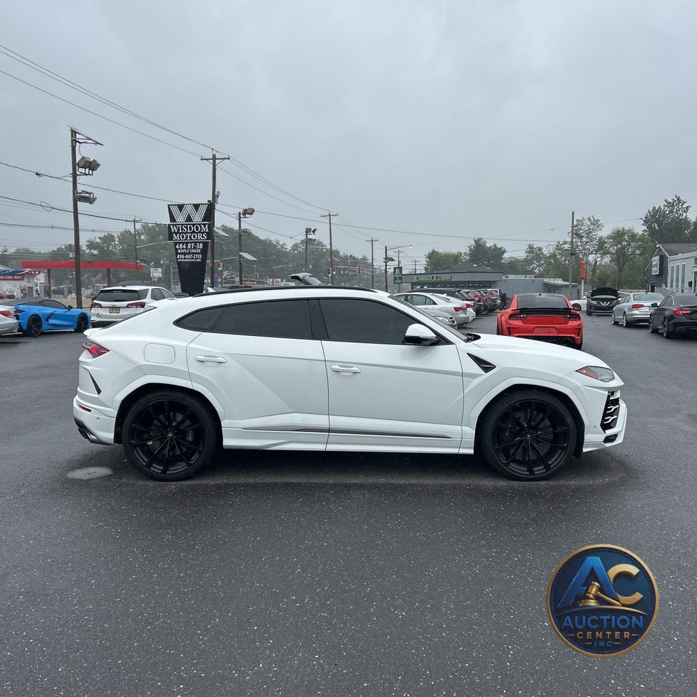 2020 Lamborghini Urus