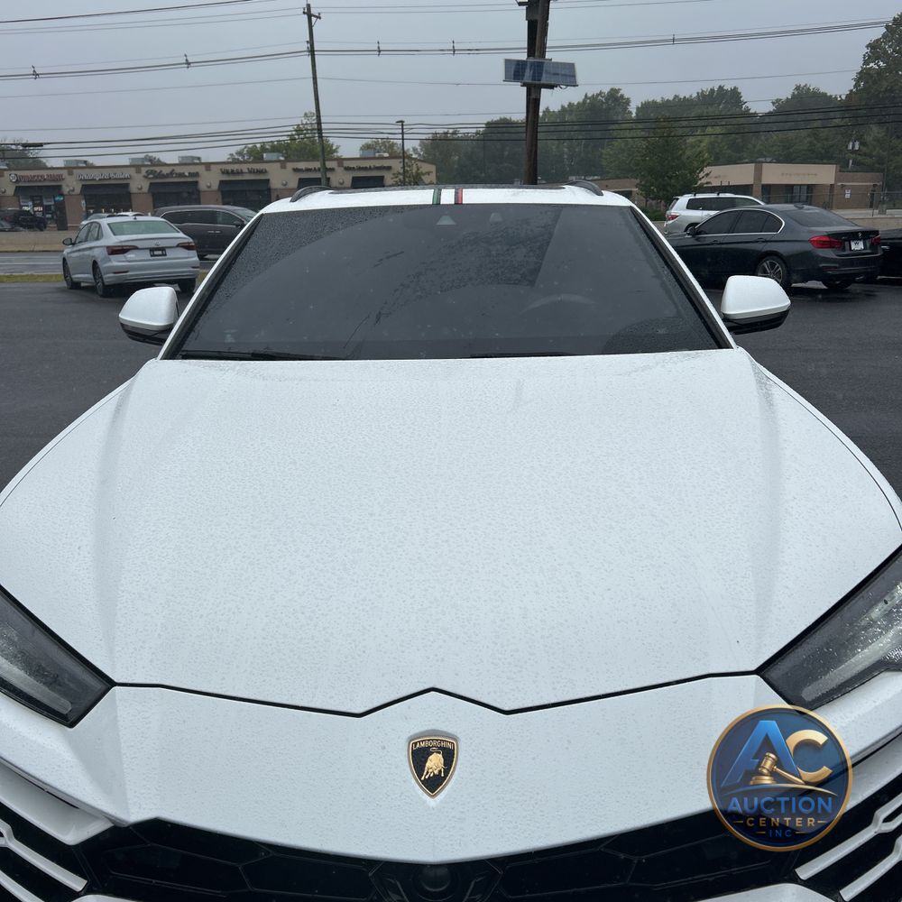 2020 Lamborghini Urus