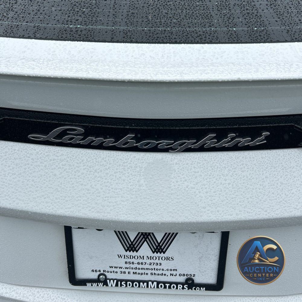 2020 Lamborghini Urus