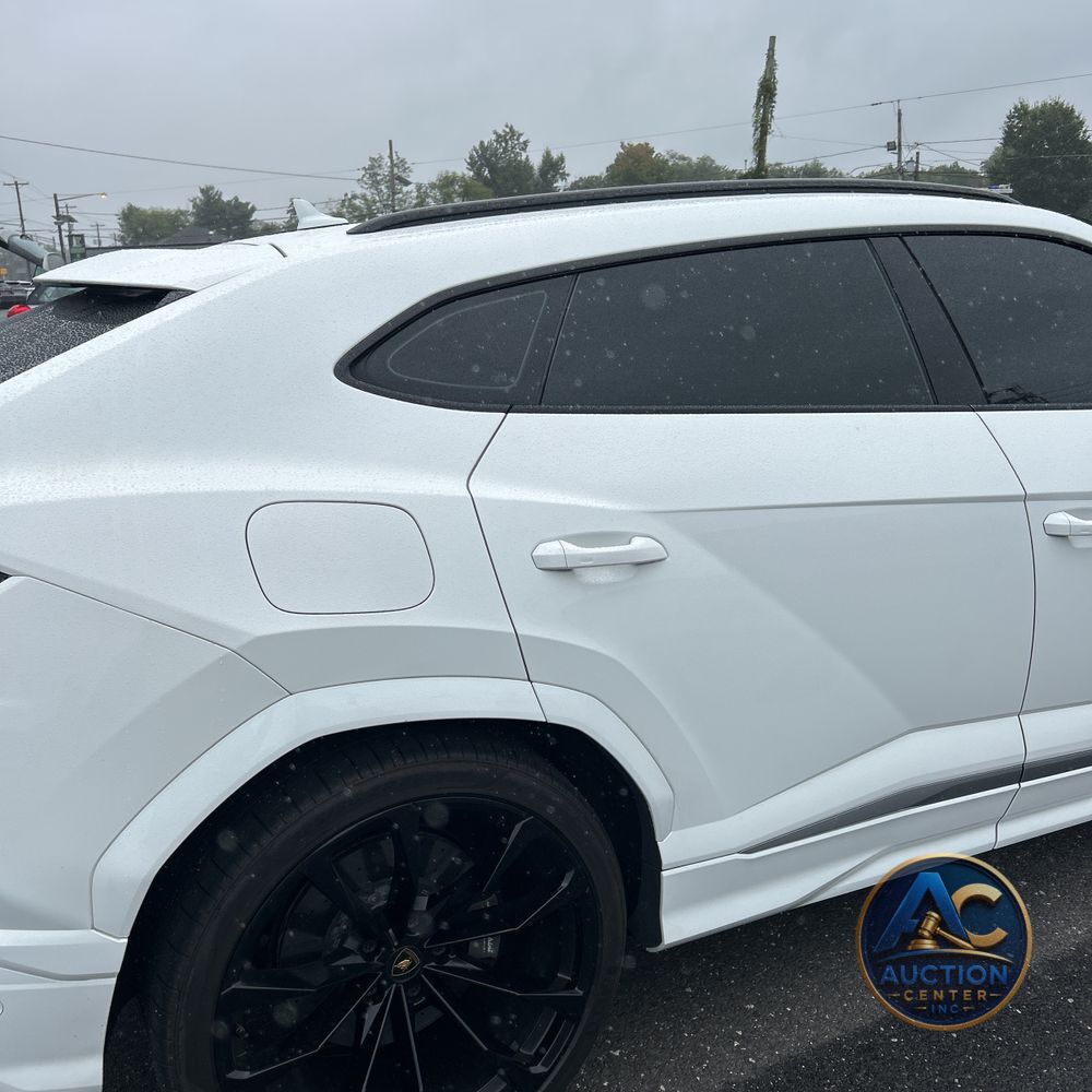 2020 Lamborghini Urus