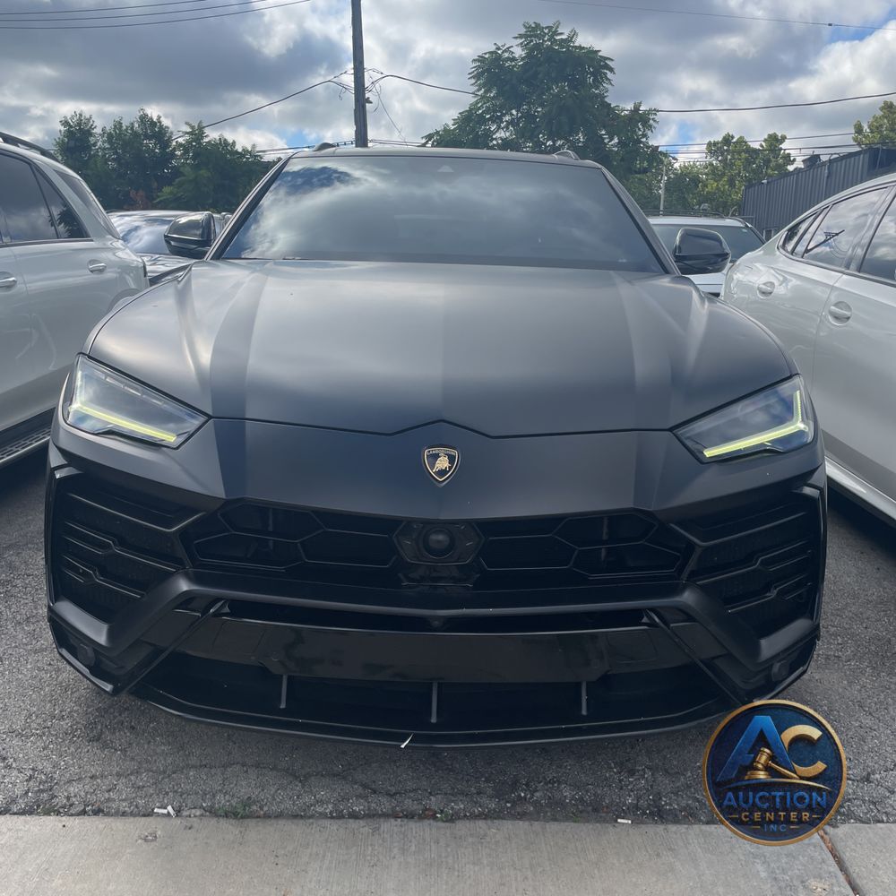2020 Lamborghini Urus