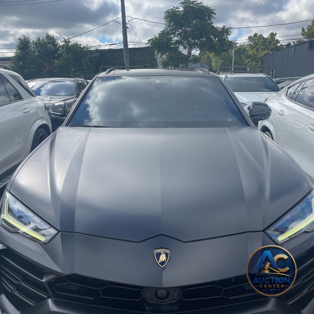 2020 Lamborghini Urus