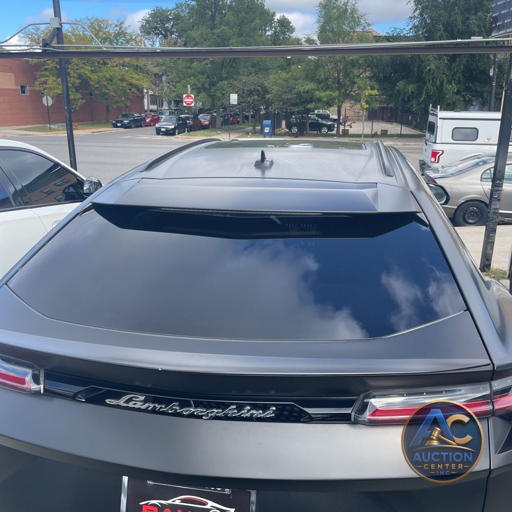 2020 Lamborghini Urus