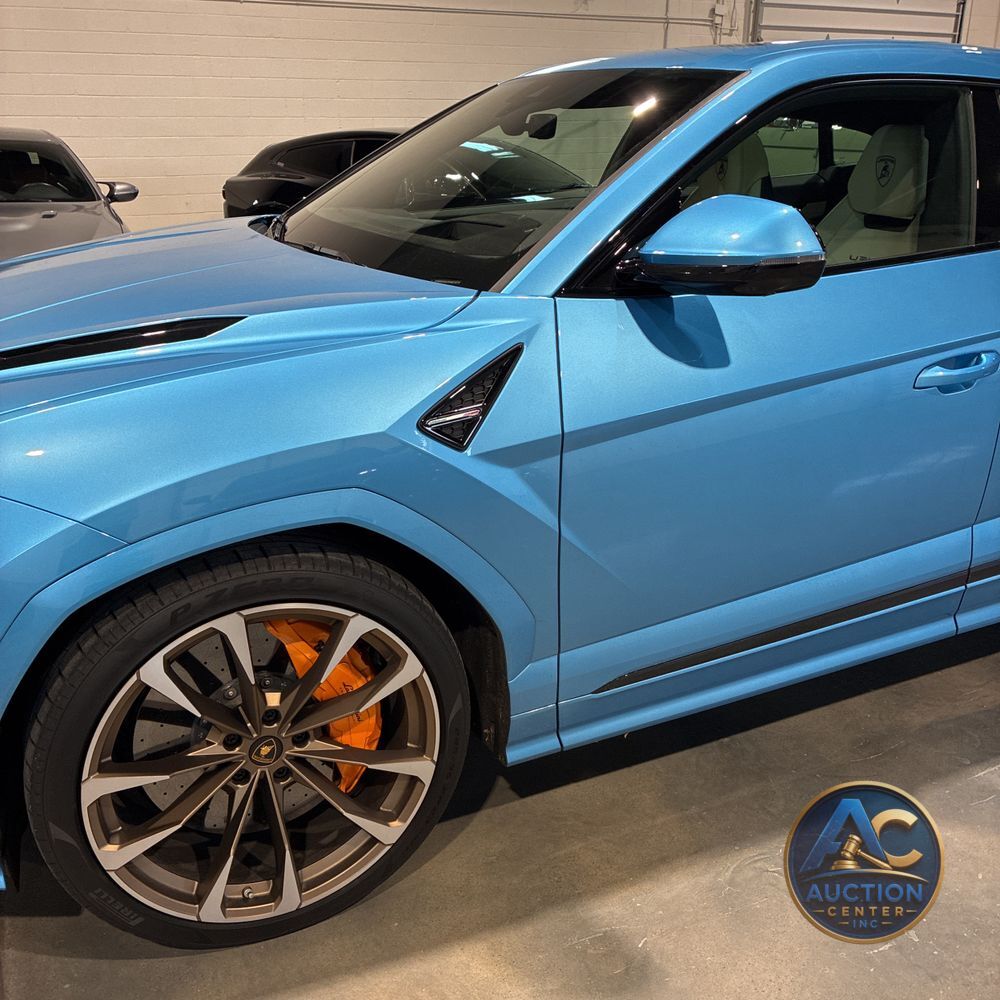 2023 Lamborghini Urus S