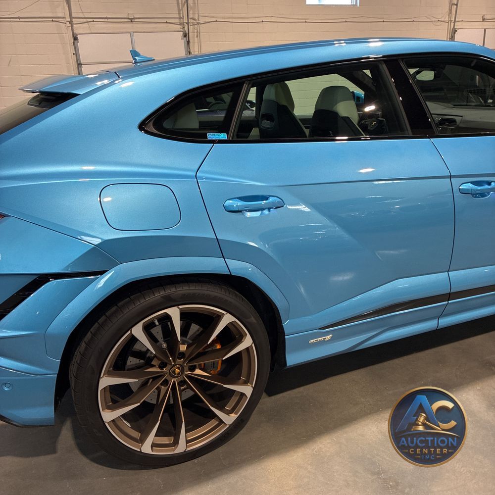 2023 Lamborghini Urus S