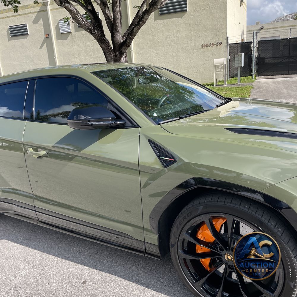 2024 Lamborghini Urus S