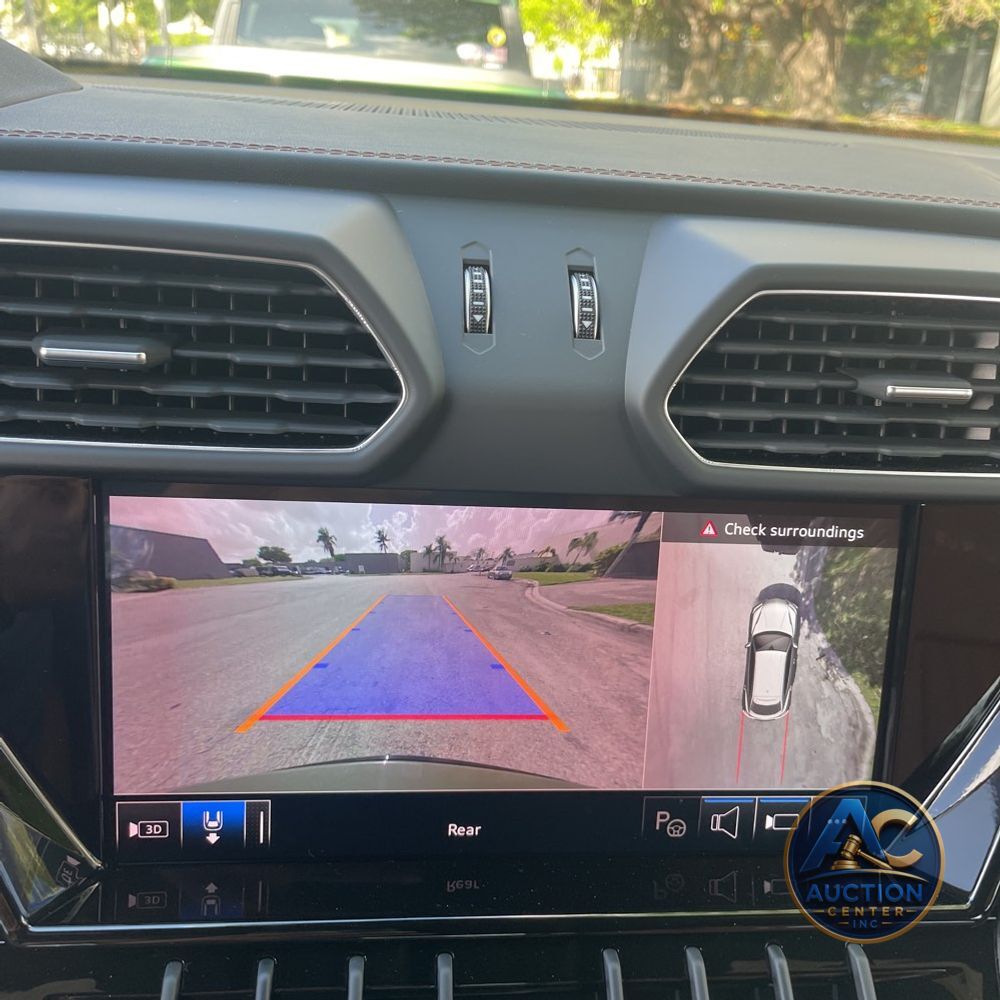 2024 Lamborghini Urus S