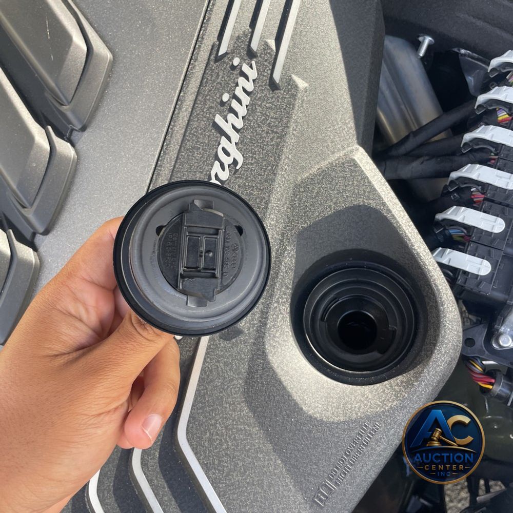 2024 Lamborghini Urus S