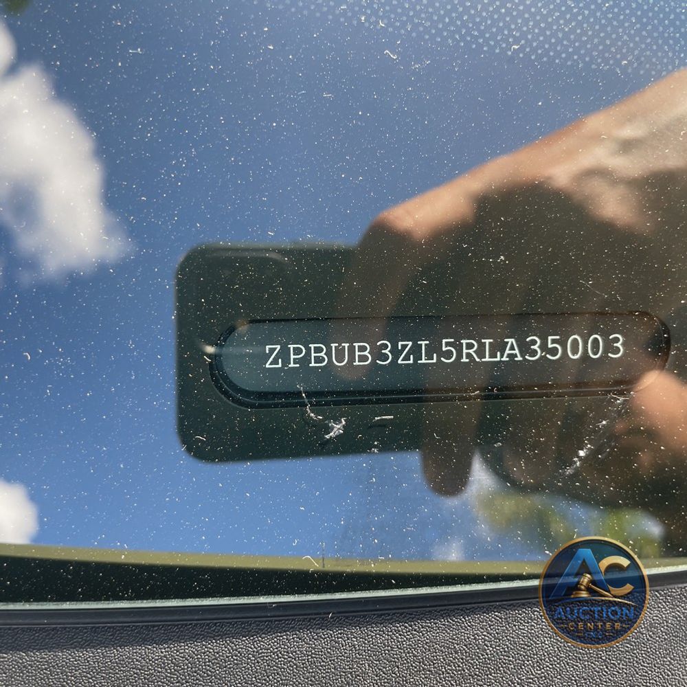 2024 Lamborghini Urus S