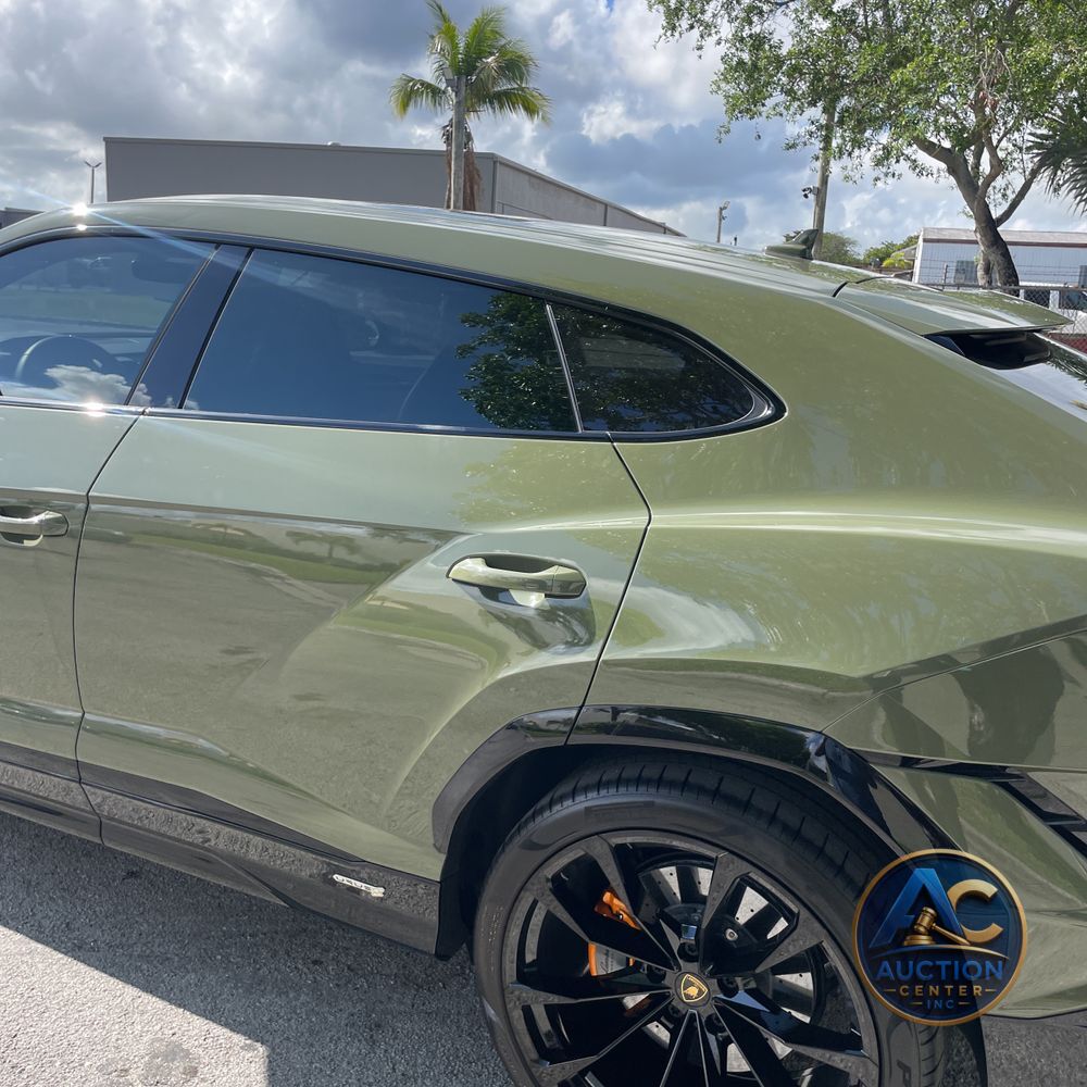 2024 Lamborghini Urus S